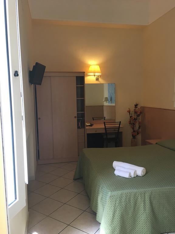 Hotel Bahia Viareggio Rum bild