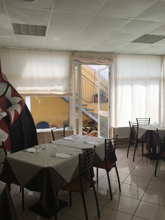Hotel Bahia Viareggio Rum bild